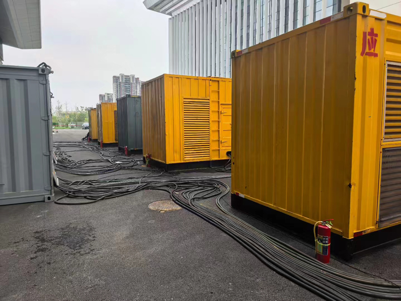 尖草坪不同季节柴油发电机组保养有哪些注意事项？